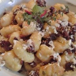 Gnocchi mit rote Rüben und Kren