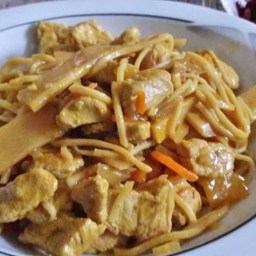 Geschnetzeltes „Asia“ mit Mie Nudeln