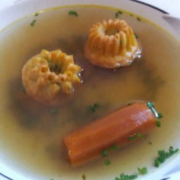 Schinken-Erbsen-Schöberl für Suppe